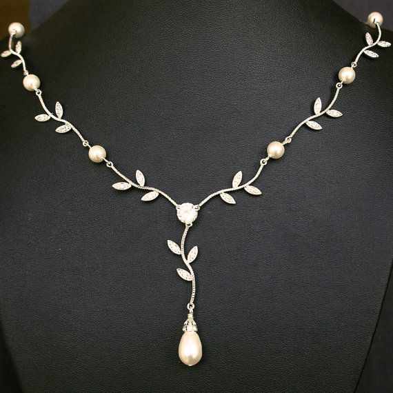 bridal necklace, vintage wedding jewelry, crystal bridal necklace, silver  leaf wedding necklace, crystal wedding prxhdpl
