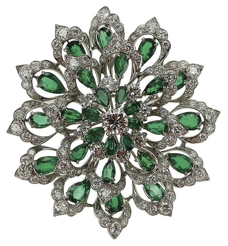 emerald and diamond brooch, featuring 28 pear-shaped emeralds, totalling  approximately 12 carats xszfrvo