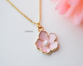flower necklace cherry blossom necklace in gold, sakura necklace, pink flower, everyday  necklace, wedding idlusvb