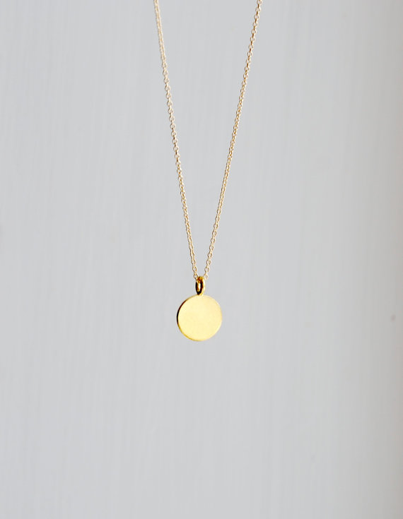 Gold Pendant Necklace For Everyday Life