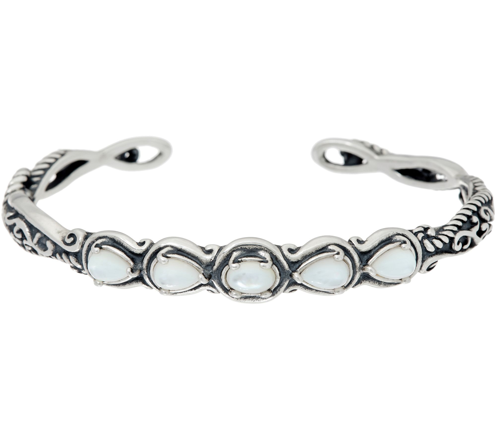 Keeping jewelry bracelets untangled