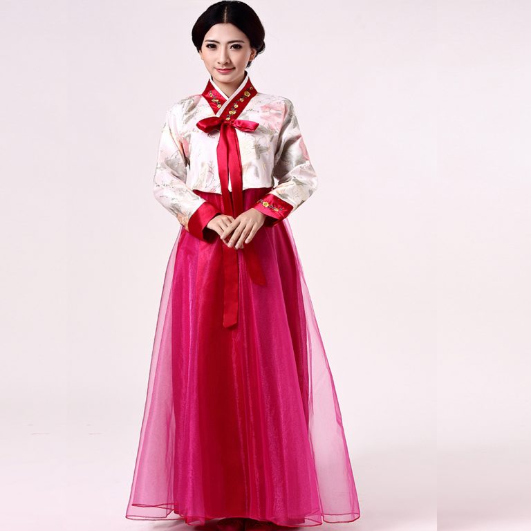 Korean Clothing: Clothes Made In Korea – StyleSkier.com