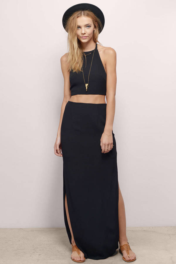 Maxi Skirts Ideal for Formal Functions