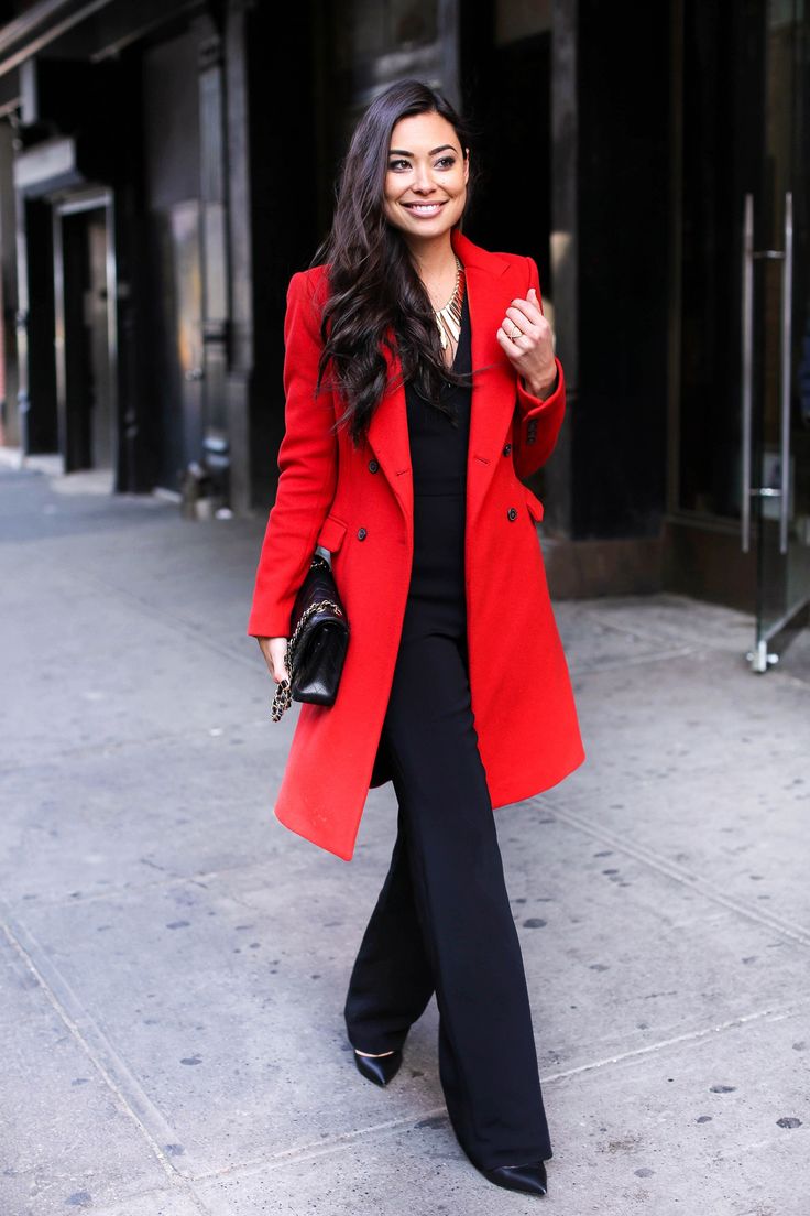 red coat outfit, executive outfit, red coats, casual looks, bold colors,  business casual, work tmmohdb