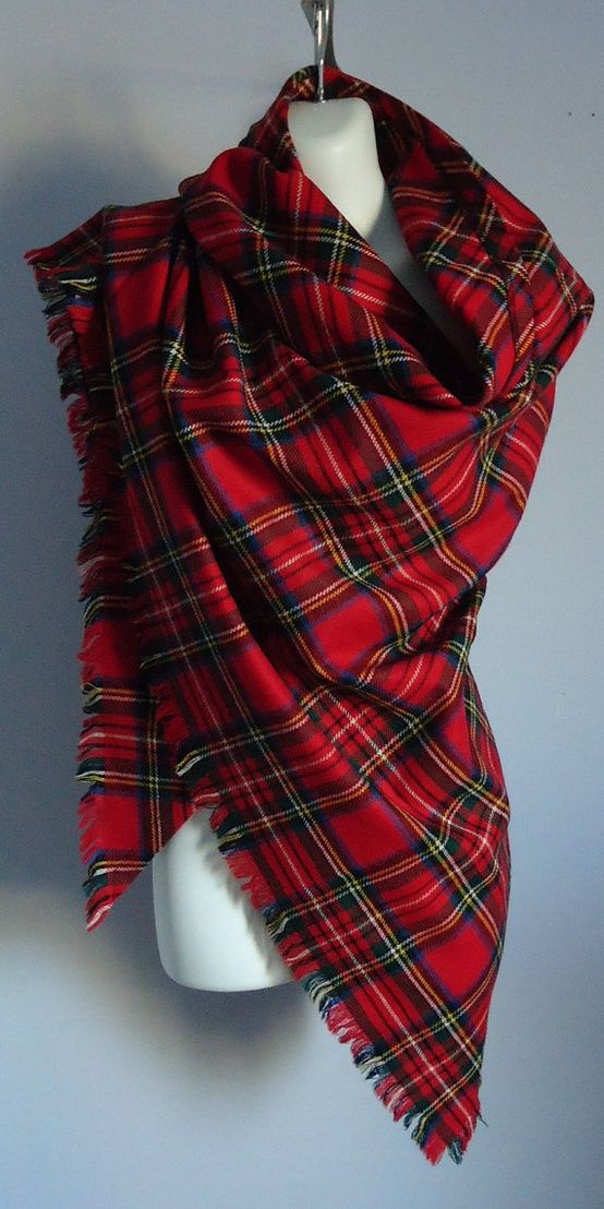red tartan scarf i always start feeling plaid around this time of year! how cute would this ptkjvrf