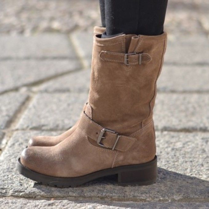 Why Is It Important To Choose Right Winter Boots?