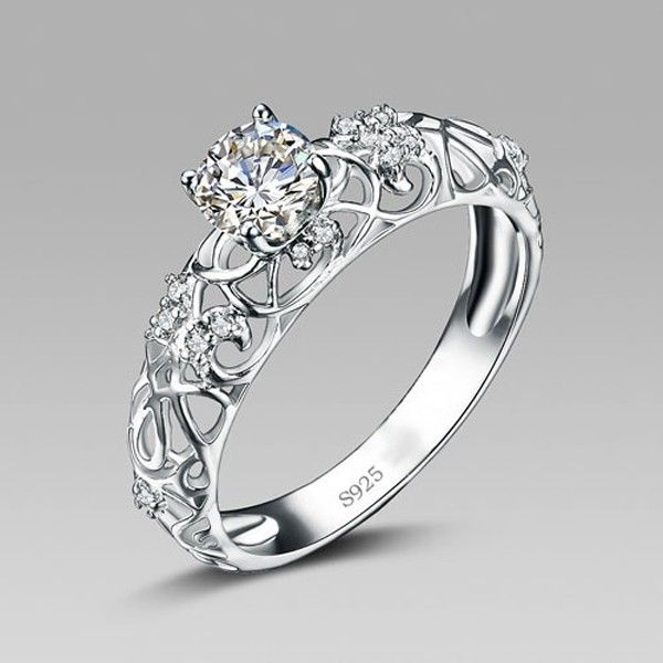 How to choose Silver Engagement Rings