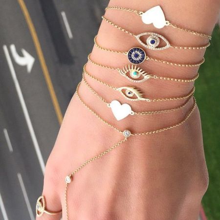 simple gold bangle bracelet, trendy jewelry designs  http://www.justtrendygirls. ygxfvyl
