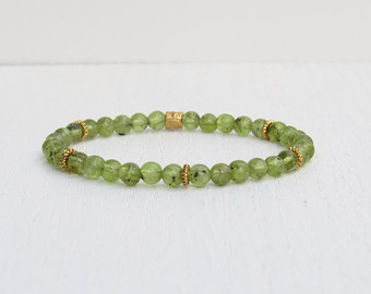 summer sale - peridot bracelet, green bead bracelet, august birthstone  bracelet ybhnfbj