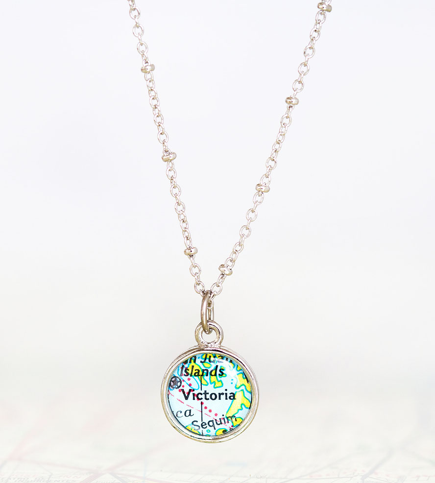 vintage map name pendant necklace | this tiny pendant shows exactly where  your place brnnaco
