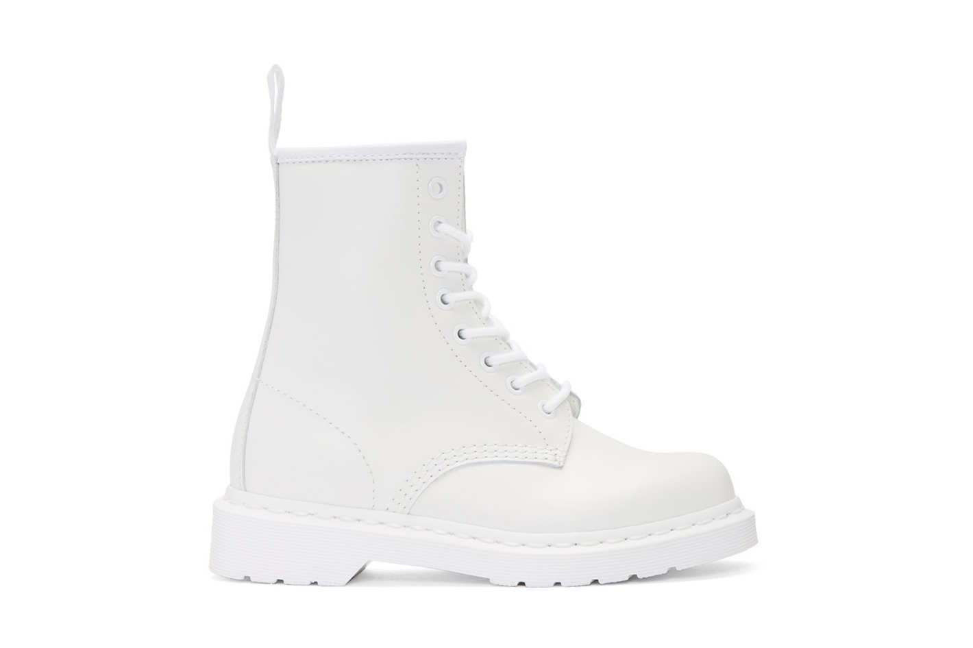 white boots 135-doc-martens.w710.h473.2x.jpg cakbpij