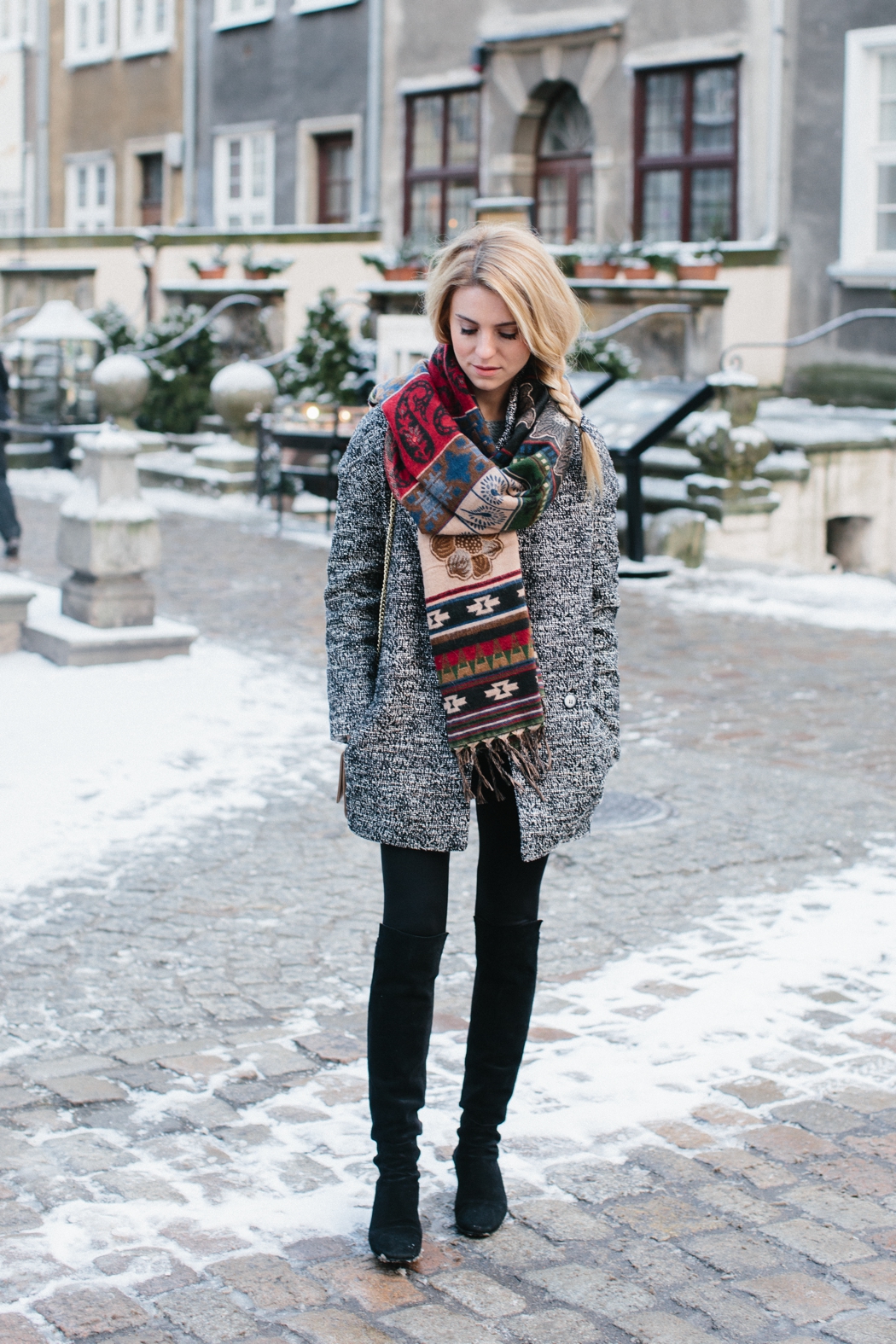 winter outfits oversized scarves will always make a fantastic addition to your winter  outfit! katarzyna tusk wnudwnk