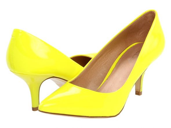 yellow shoes option #2: cbzbdkk