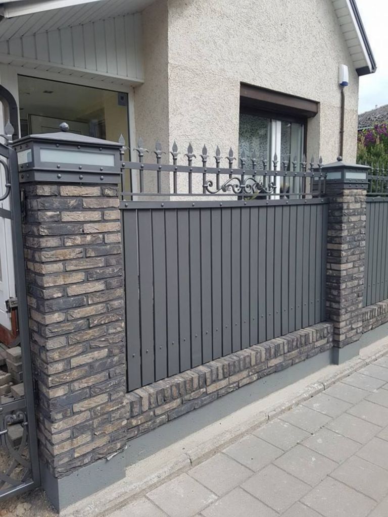 Modern fence design and walls to beautify and expand the privacy of your property 25