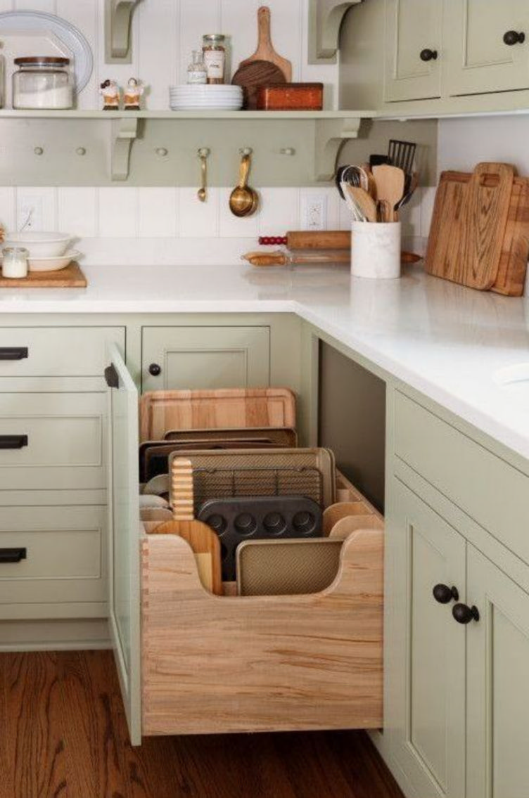 Save time and resources with the modern storage and organization solution for the kitchen 5