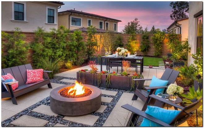 30 best ideas for large backyards with an attractive fireplace on a small budget 7