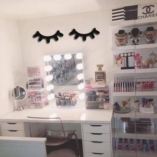 30 adorable makeup mirrors with lighting for a fashionable experience 26