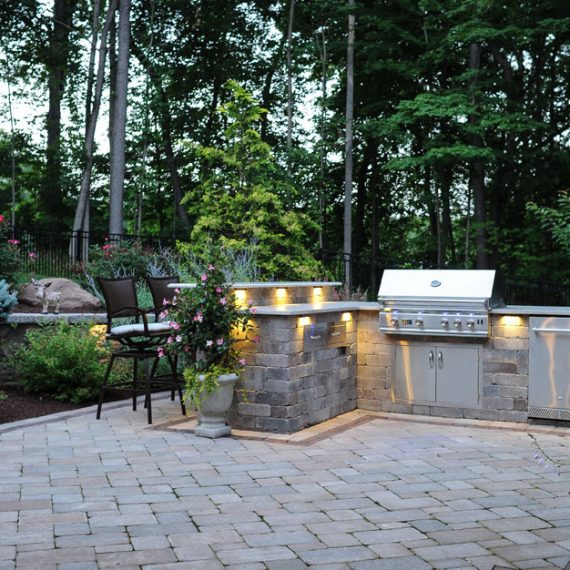 Outdoor Living Features - Scovill's Landscape Contracto