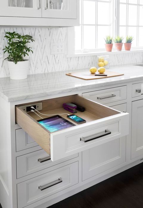 Briliant Kitchen Charging Stations and
Drawers