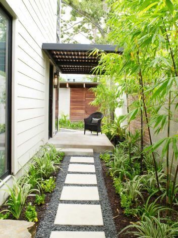27 Easy and Cheap Walkway Ideas for Your Garden | Side yard .