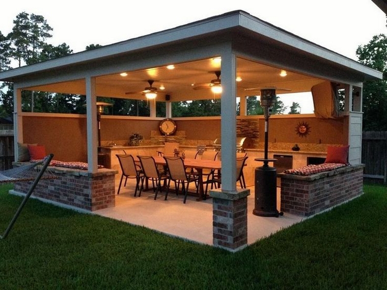 55 comfort covered patio ideas for your outdoor space 41 | homezide