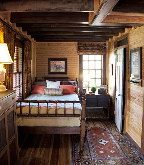 Leiper's Fork Tennessee | Cozy small bedrooms, Home, Cabin bedro