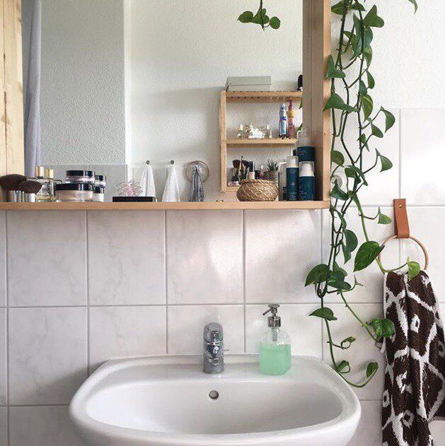 10 Delightful, DIY Bathroom Mirror Ideas (Bathroom mirror ideas .