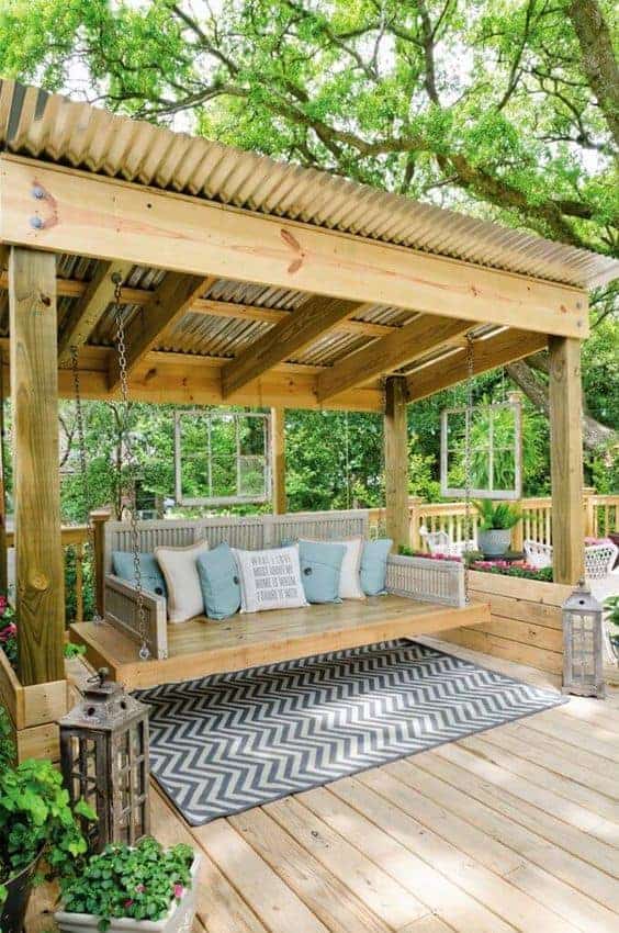 25 Easy And Cheap Backyard Seating Ideas | Yard Surf