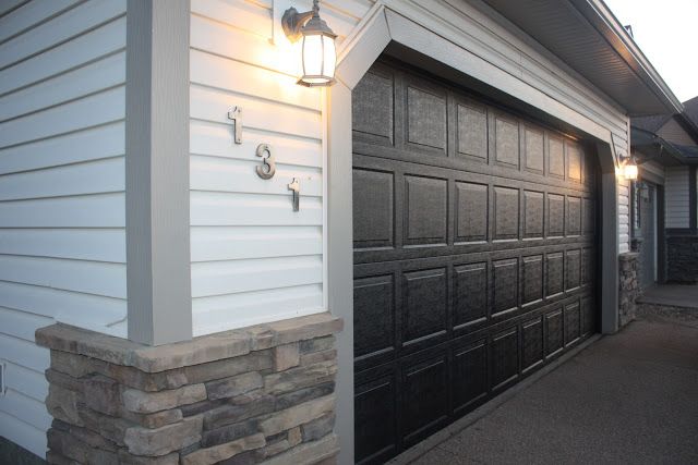 More ideas below: #GarageIdeas #GarageDoors #Garage #Doors Modern .