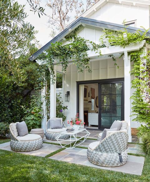 Inspiring Tiny Yard Ideas for A Cozy
Outdoor Space