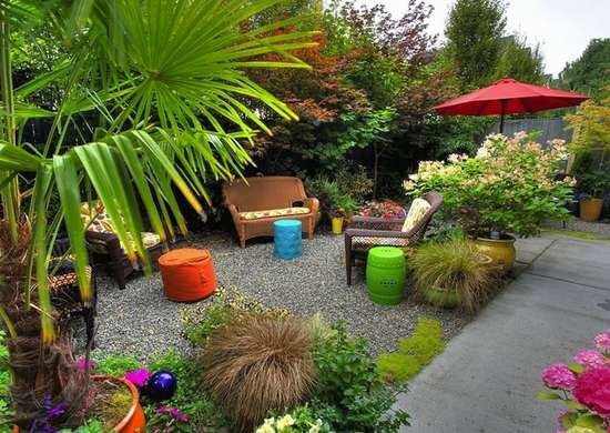Small Backyard Landscaping Ideas - 14 DIYs to Try - Bob Vi
