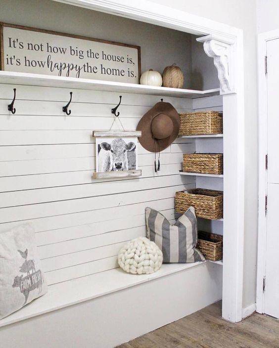48 Awesome Modern Farmhouse Entryway Decorating Ideas - Page 26 of .