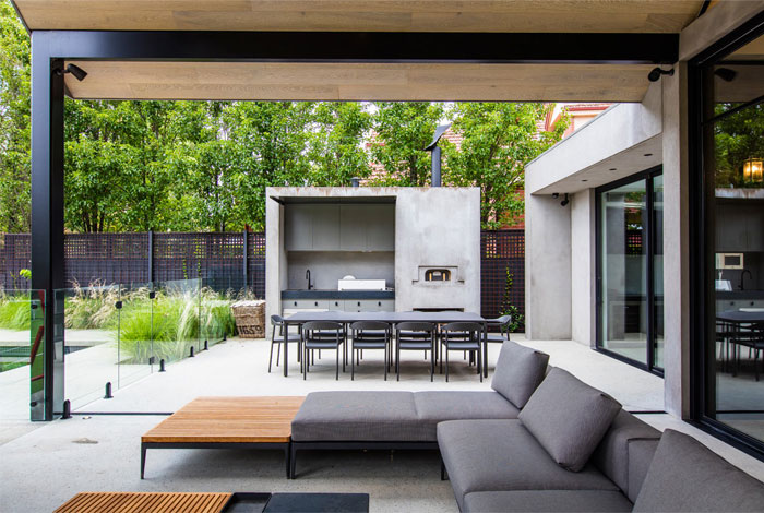 66 Modern Outdoor Kitchen Ideas and Designs - InteriorZi