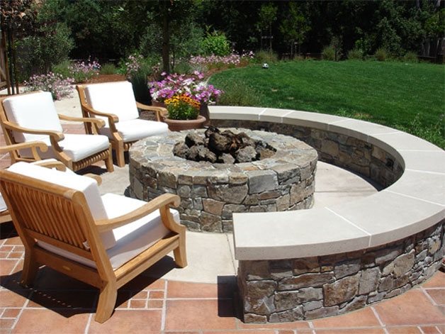 Outdoor Fire Pit Design Ideas - Landscaping Netwo