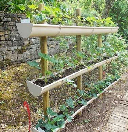 44 simple but pretty diy vertical garden design ideas 43 | homezide