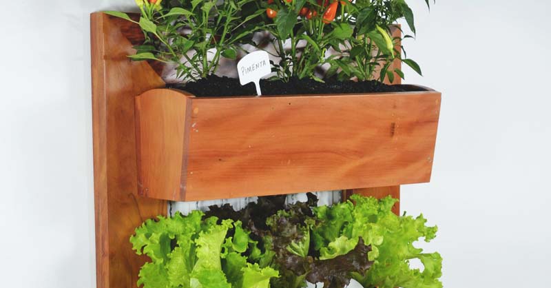 54 Stunning DIY Vertical Garden Ideas to Grow in Small Spa