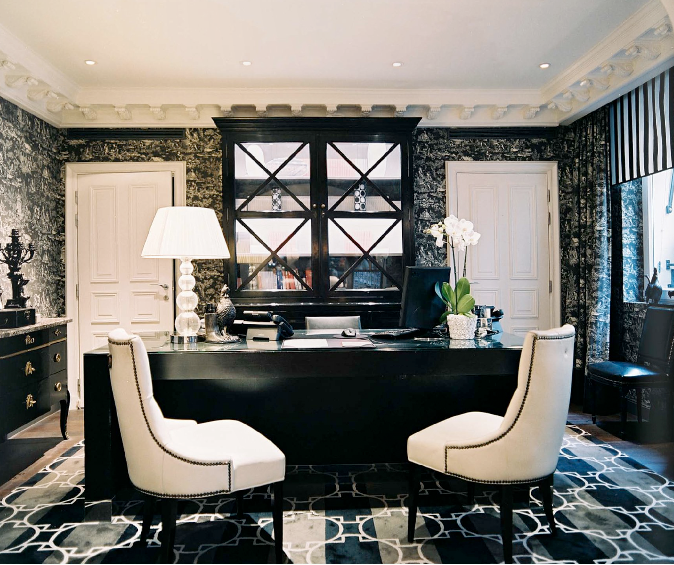 Made in heaven: Black and elegant... | Executive office decor .